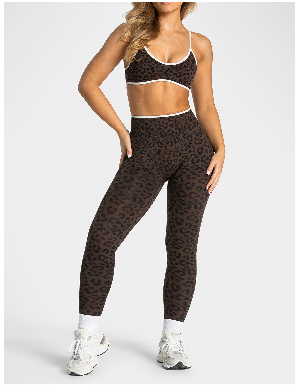 Leopard print leggings